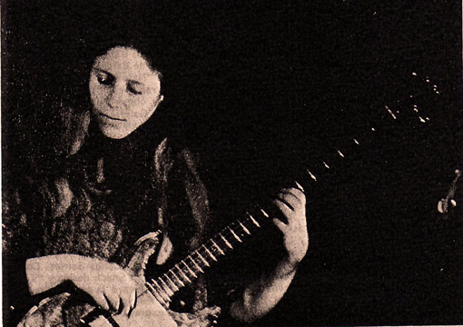 GEORGIE BORN (Barcelona'77) Foto revista Star